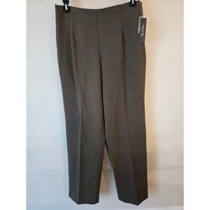 Nic + Zoe Women's Size 4 Tan Straight Leg Career Dress Pants‎ NWT